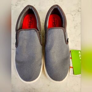 Crocs citalane slip on mens canvas shoes size 8